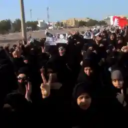 BAHRAIN: IMMERSED IN A FORBIDDEN COUNTRY