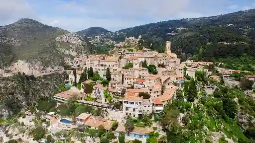 E4.Venice & Northern Ireland