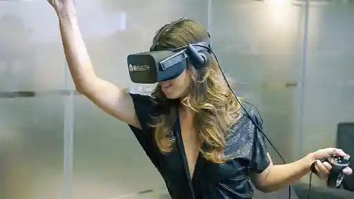 E5. Attack of the Drones, Planes & Car Hackings