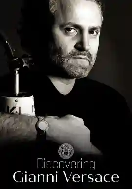 Discovering Gianni Versace