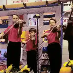 Moonshot: The Remarkable Journey Of Apollo Chamber Players