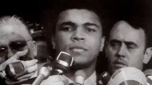 E2. SEGREGATION & STRUGGLE