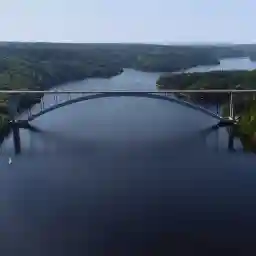 VLTAVA RIVER OF GOLD